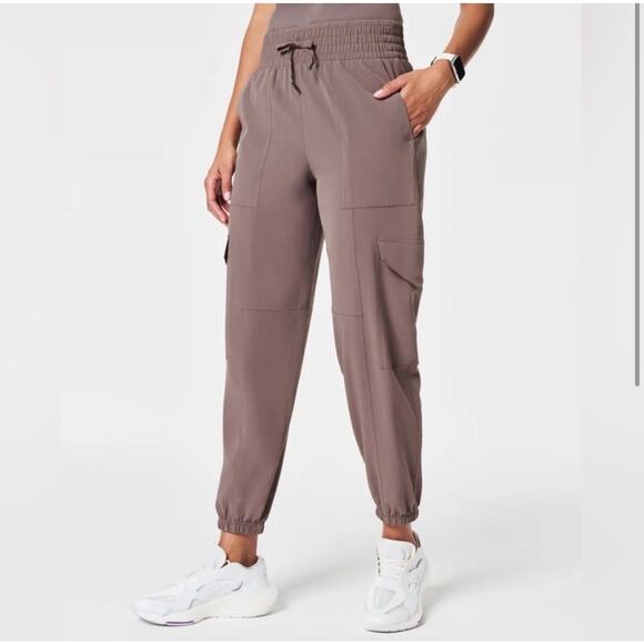 SPANX Pants - Spanx Casual Fridays Cargo Jogger Pant XS NWT